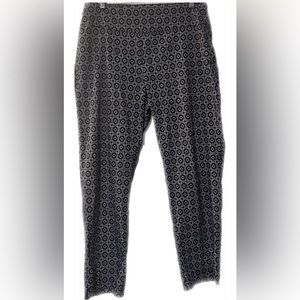 Women’s size 10 ankle pants, Zac and Rachel excellent condition